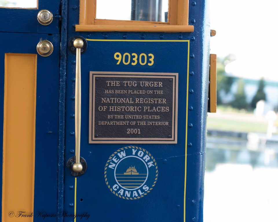 D750: Nikon 70-200mm @ 70mm - 1/30 sec @ f/2.8 ISO 100